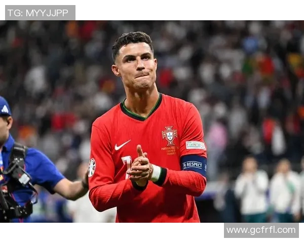 梅西与C罗争锋世界足坛十年风云解析新生代球员崛起与未来发展趋势 梅西与C罗争锋世界足坛十年风云解析新生代球员崛起与未来发展趋势